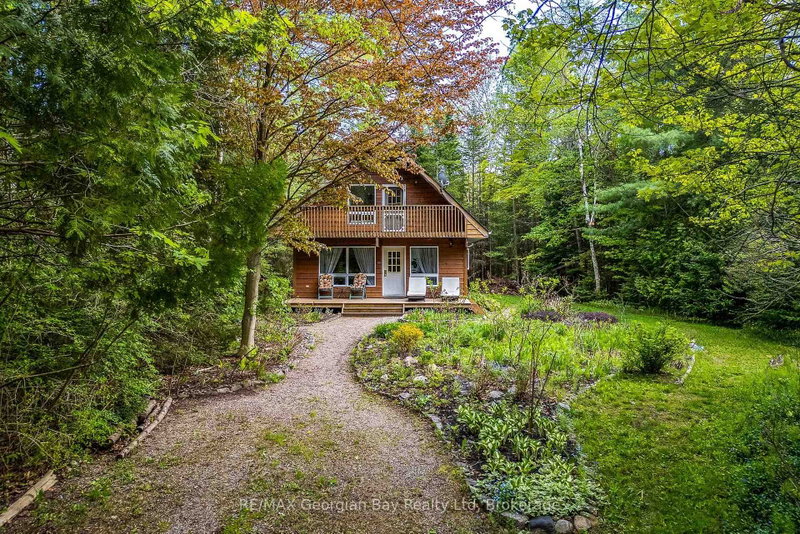 2 Ridout Crt, Tiny, Ontario
