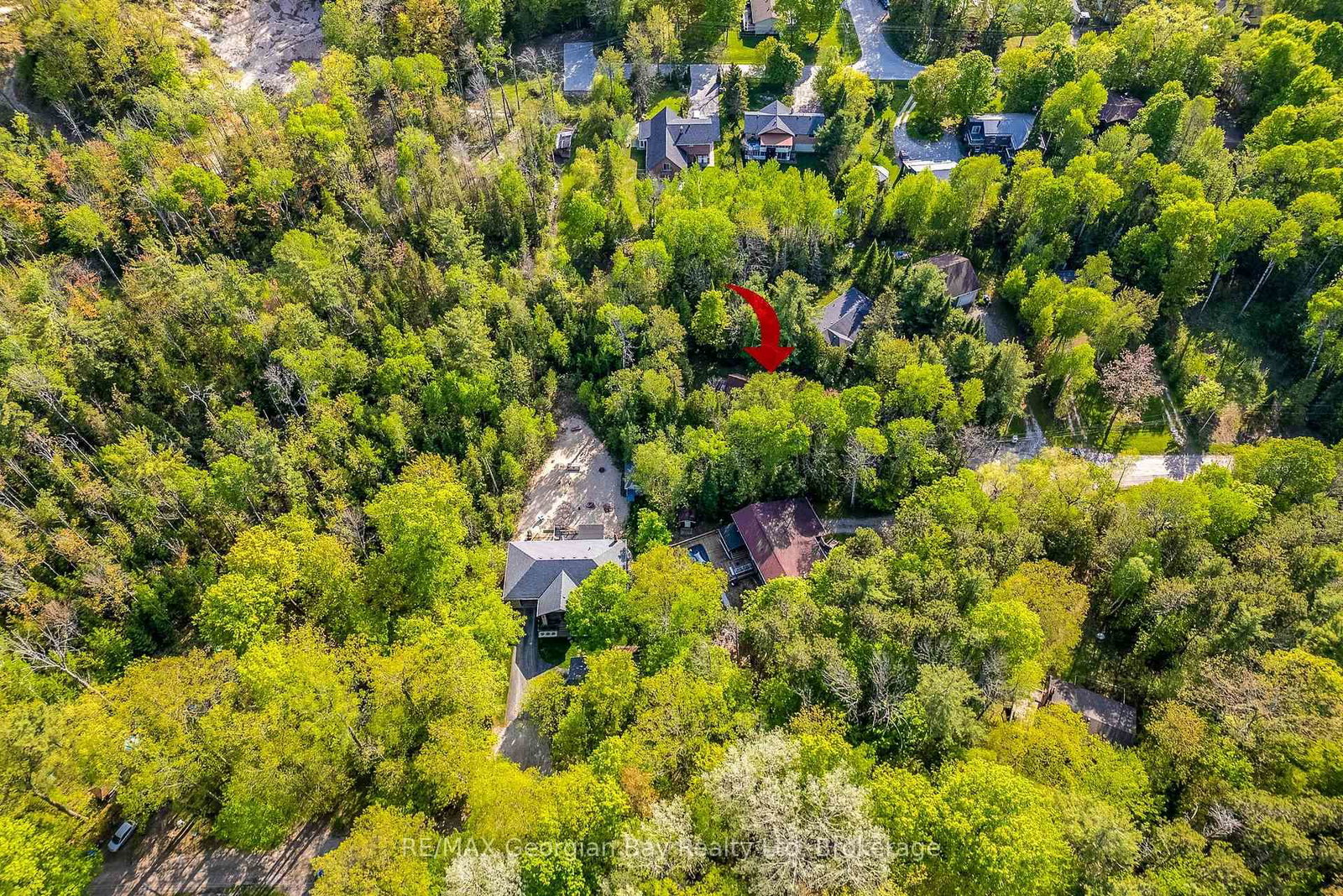 2 Ridout Court • Tiny, ON photo 21