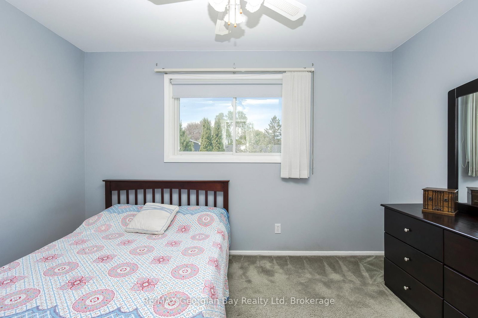 1010 Glen Eagles Crescent • Midland, ON photo 13