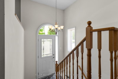 72 Rundle Crescent — photo 3