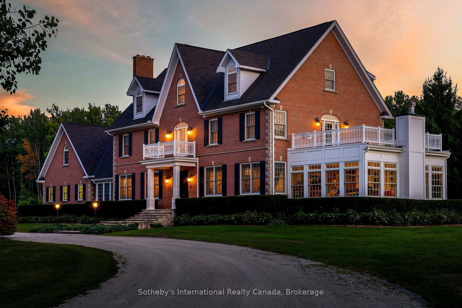 7781 Poplar Side Road • Clearview, ON photo 2