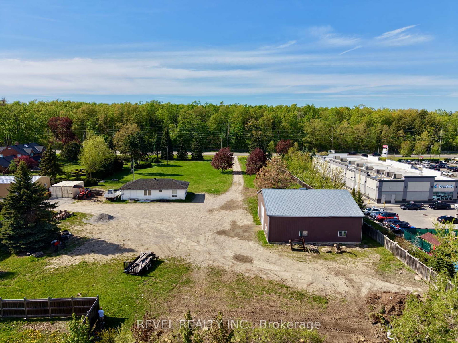 821 Big Bay Point Road • Barrie, ON photo 3