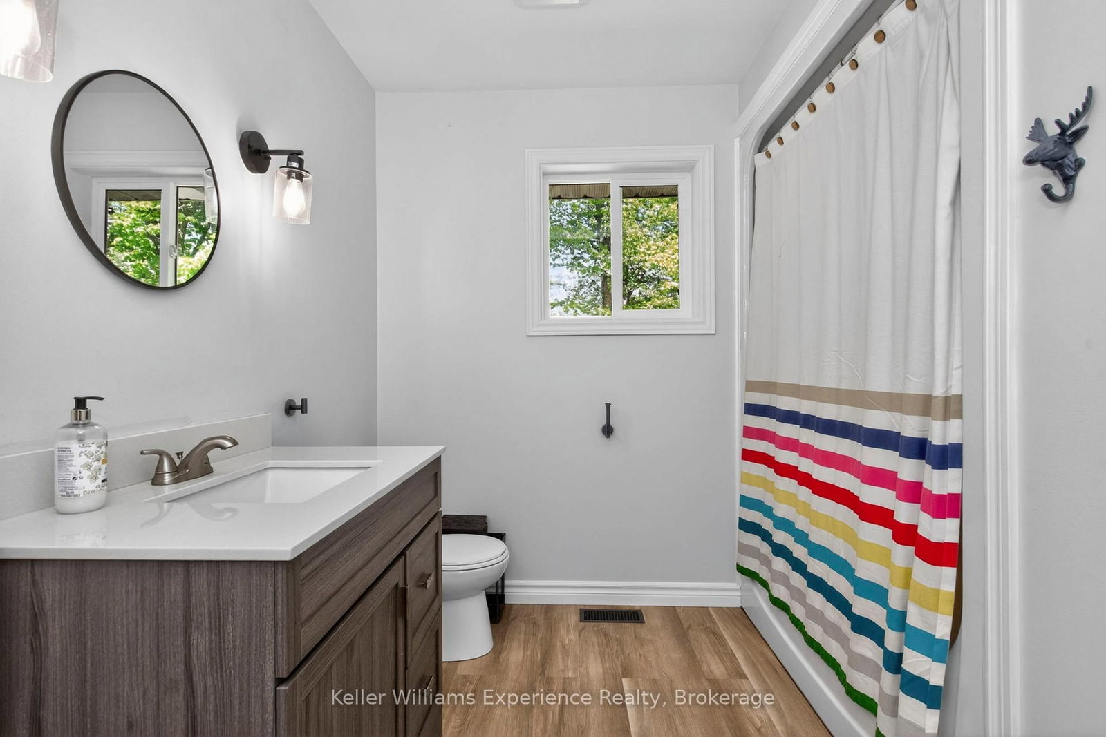 2555 Hodgins Road • Severn, ON photo 17