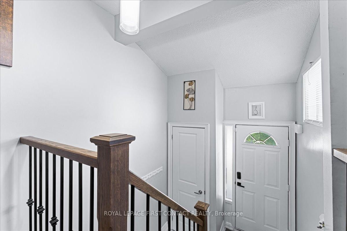 63 Ferris Lane • #I7 • Barrie, ON photo 11