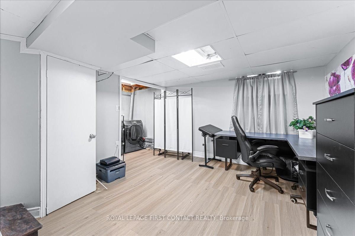 63 Ferris Lane • #I7 • Barrie, ON photo 22
