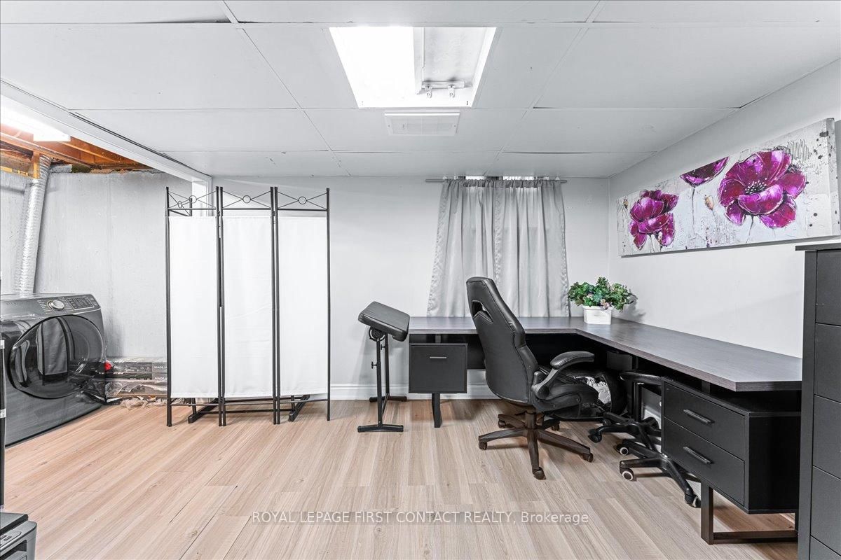 63 Ferris Lane • #I7 • Barrie, ON photo 23