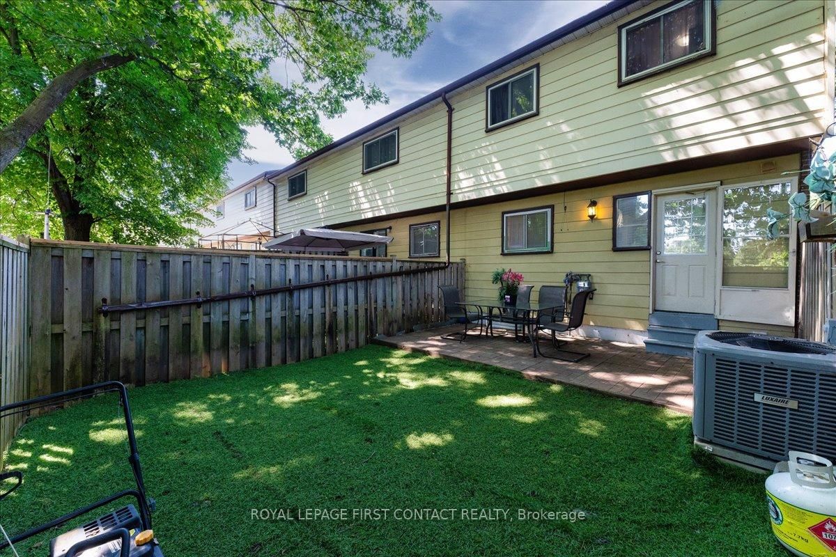 63 Ferris Lane • #I7 • Barrie, ON photo 26