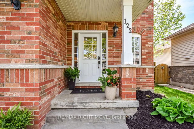 122 Atlantis Drive