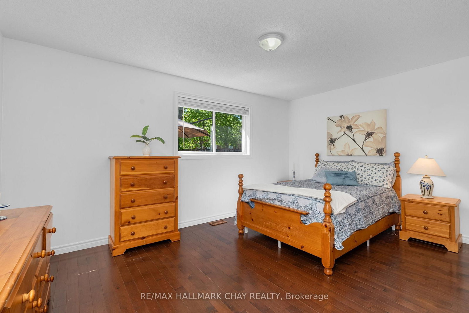 63 Masters Drive • Barrie, ON photo 13