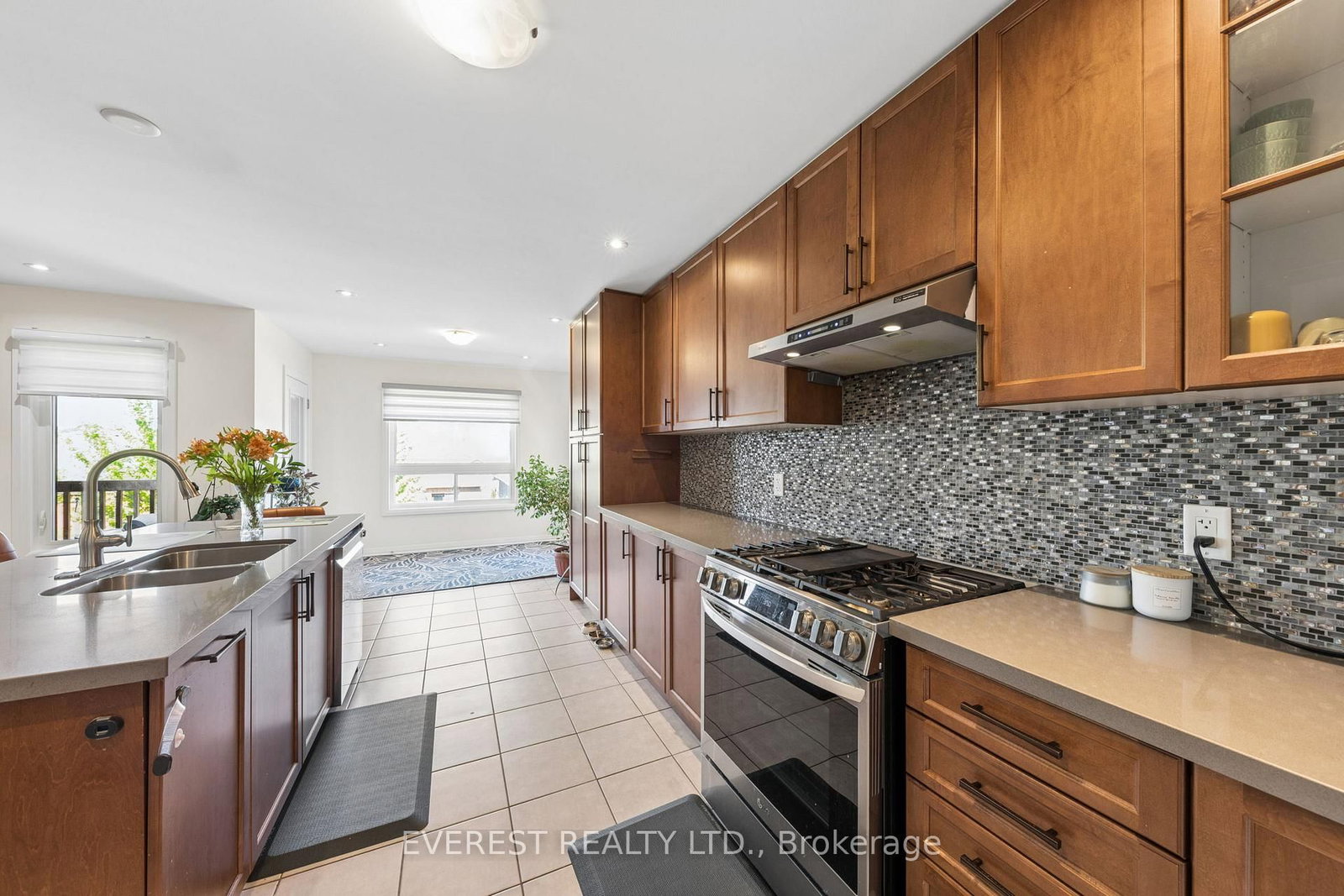 14 Hewson Street • Penetanguishene, ON photo 17