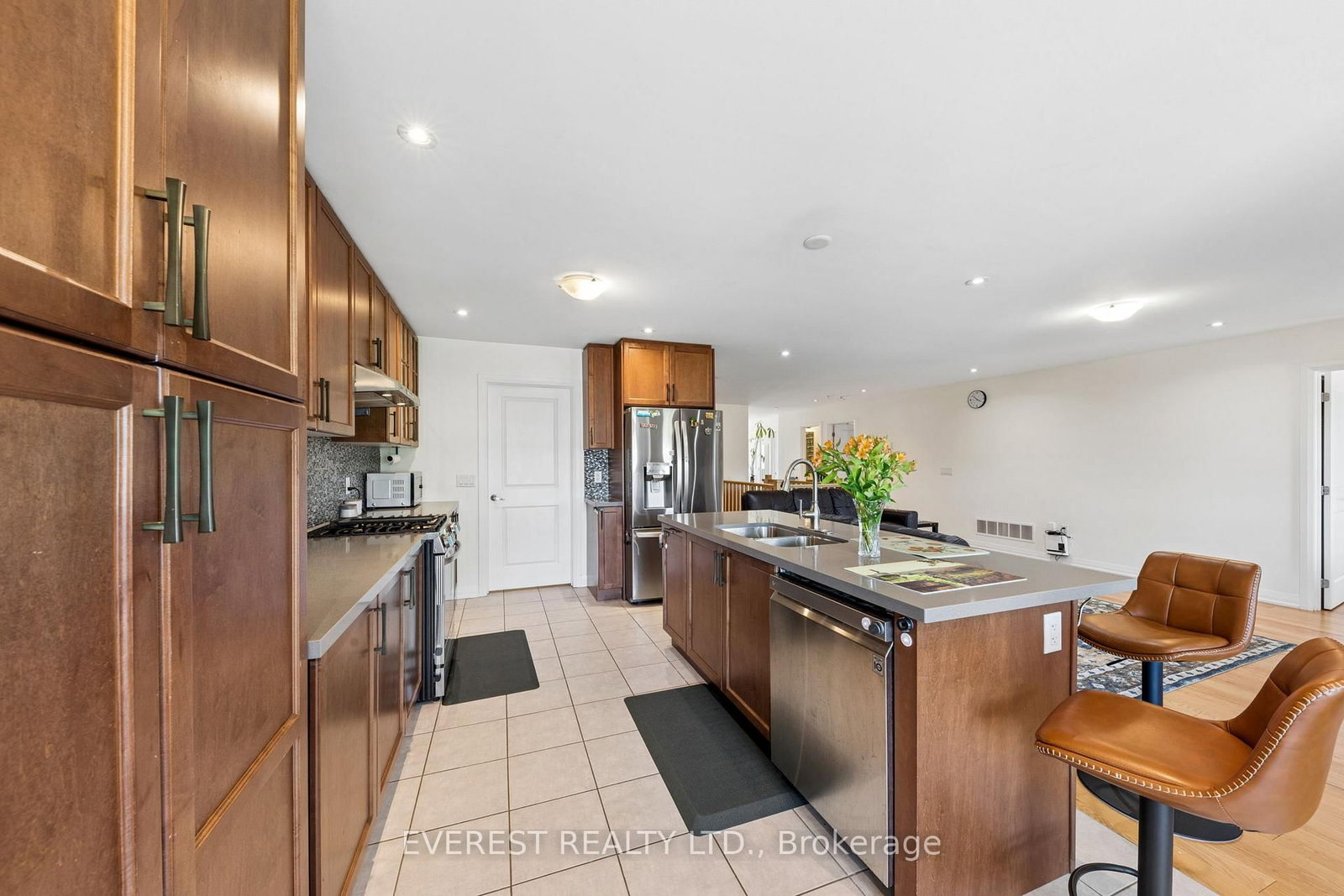 14 Hewson Street • Penetanguishene, ON photo 18
