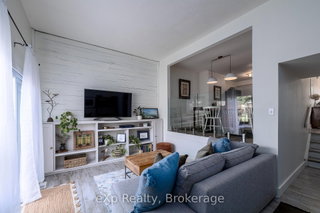 12 - 563 Tenth Street