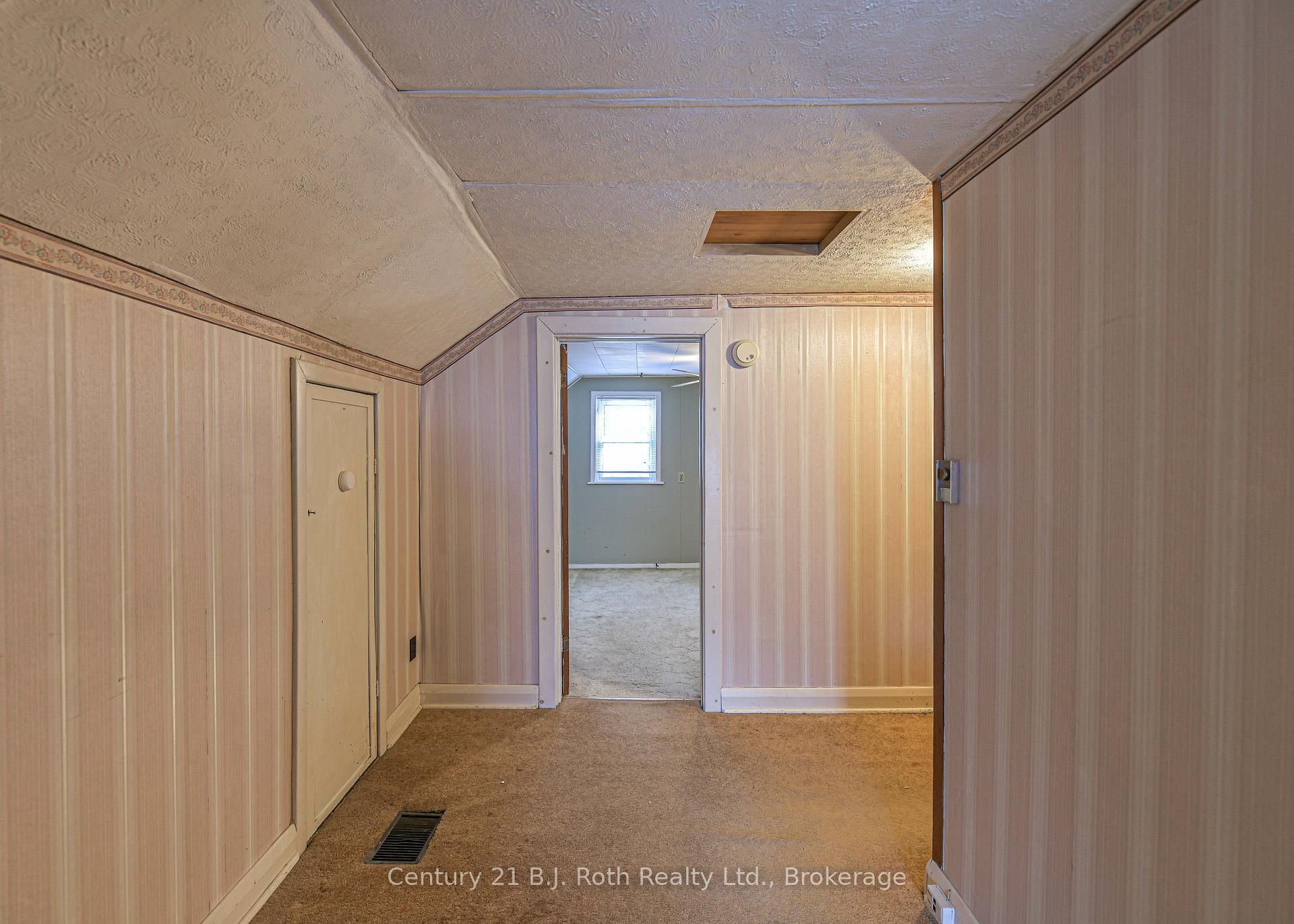337 Colborne Street W