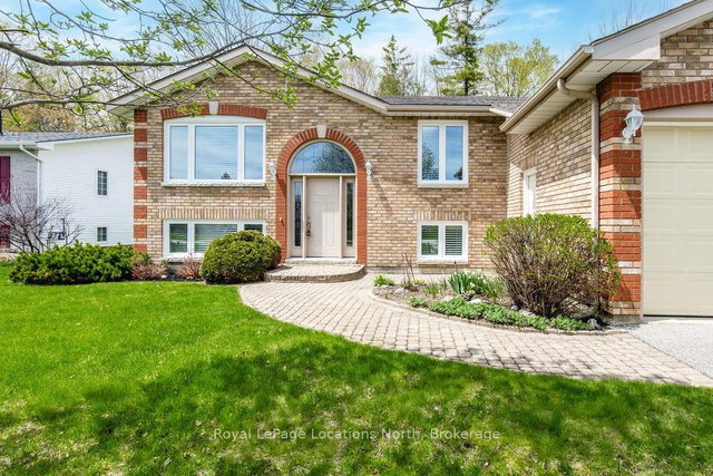 40 Fairway Crescent