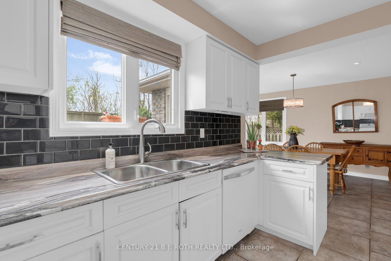 37 Laurentian Lane • Orillia, ON photo 13