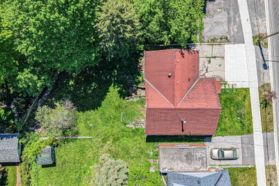 166 Laclie Street • Orillia, ON photo 8