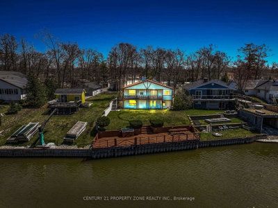1312 River Road W • Wasaga Beach, ON photo 3