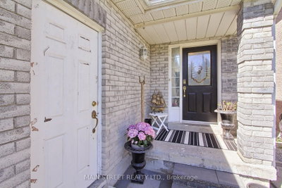 38 Sundew Drive — photo 4