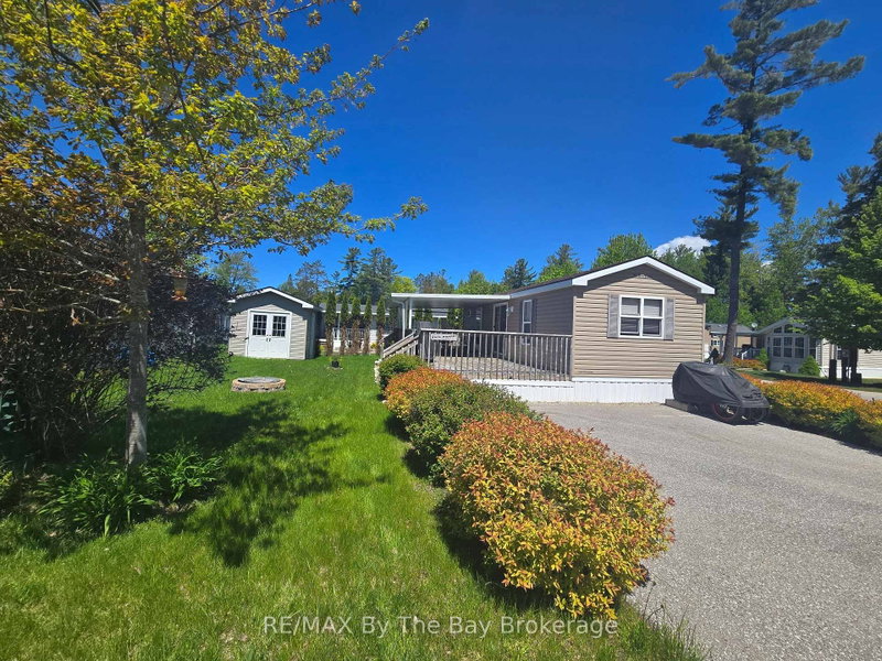 18 Kenora Trail