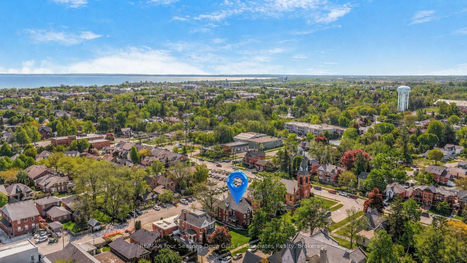 57 Elgin Street • Collingwood, ON photo 11