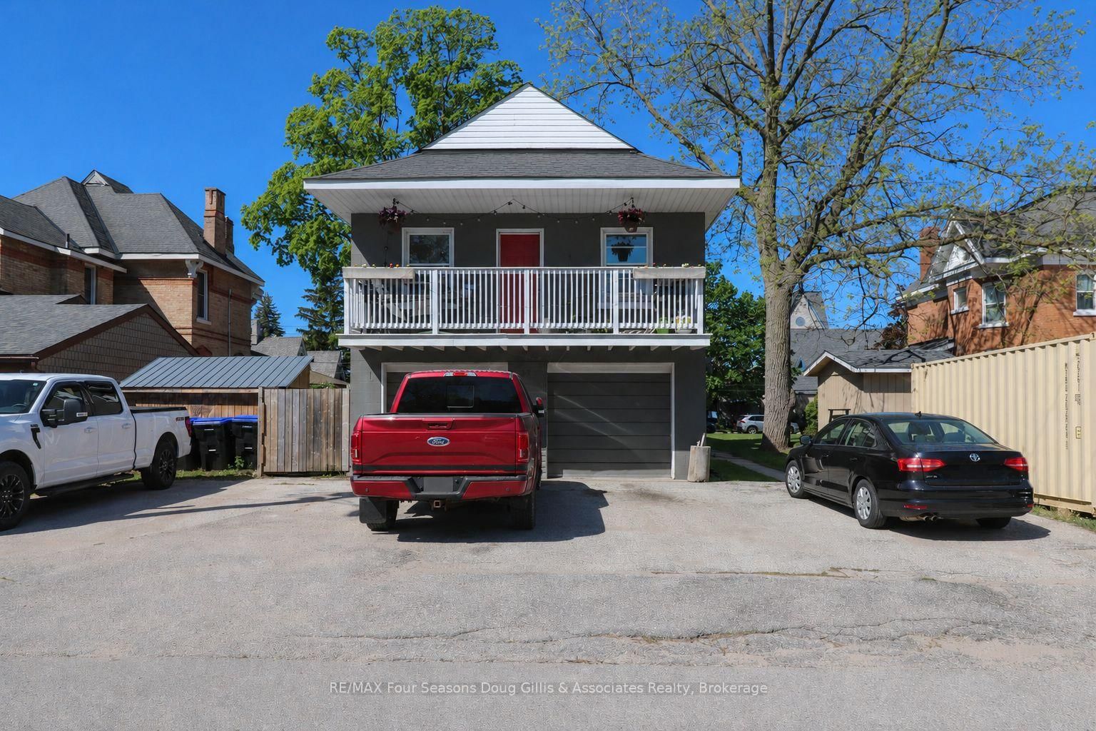 57 Elgin Street • Collingwood, ON photo 5