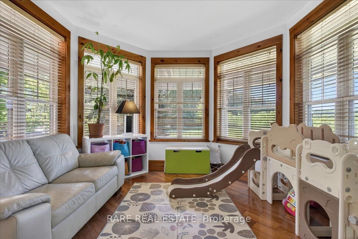 3938 Hogback Road • Clearview, ON photo 20
