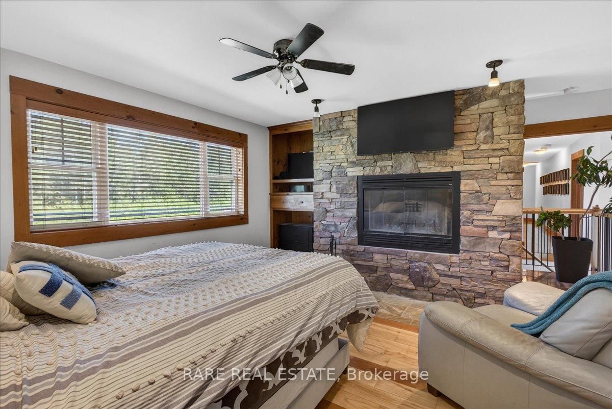 3938 Hogback Road • Clearview, ON photo 26