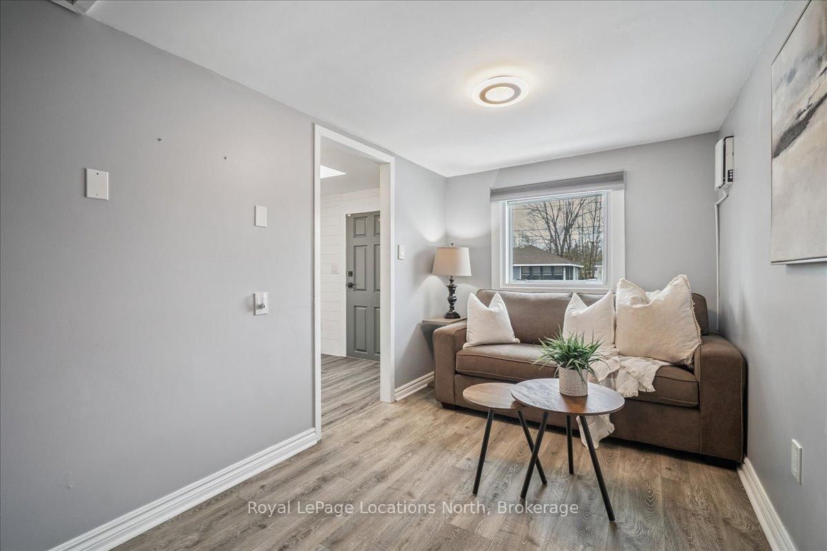 29 N 69th Street • Wasaga Beach, ON photo 23