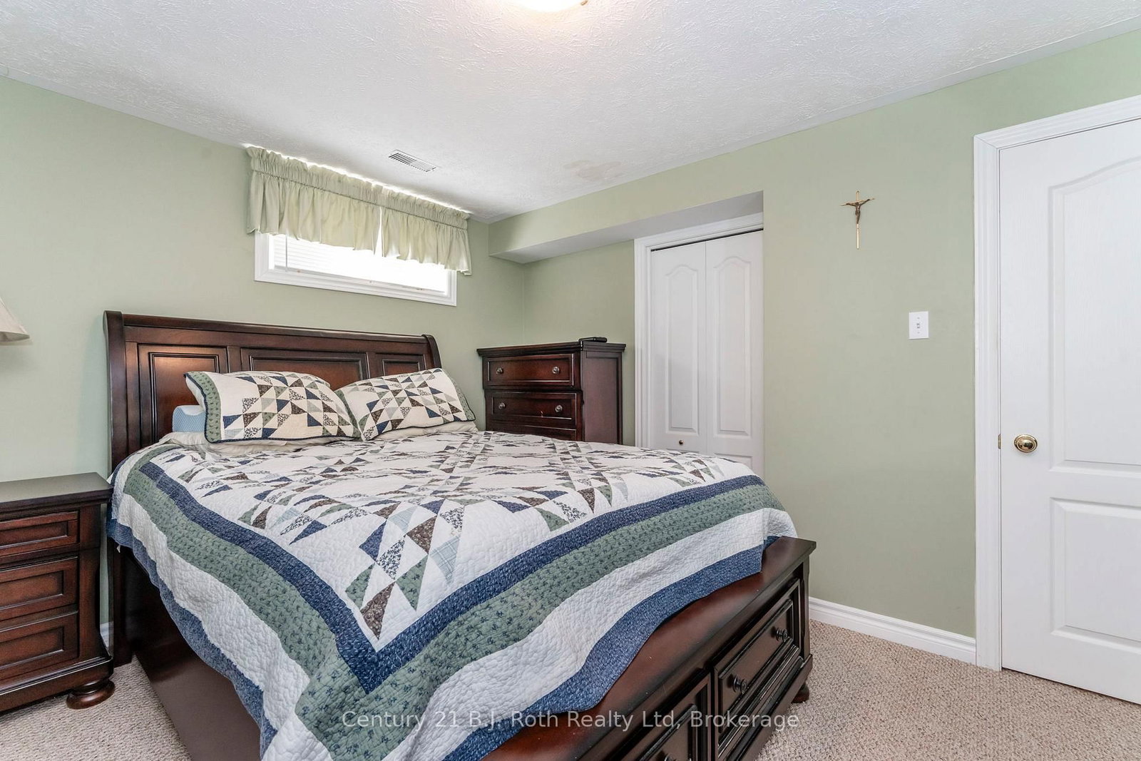 24 Marchand Drive • Penetanguishene, ON photo 13