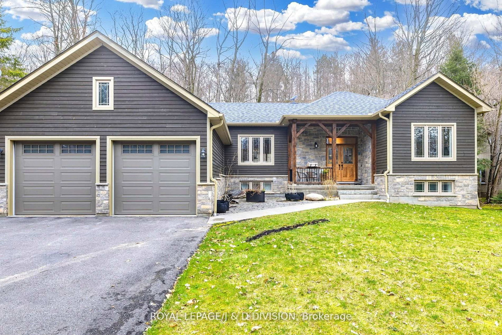 123 Desroches Trail • Tiny, ON photo 1