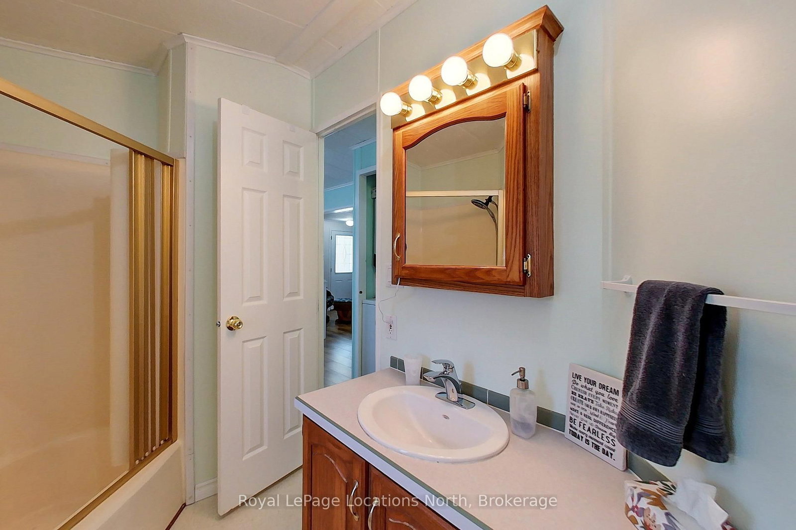 55 Topaz Street • Wasaga Beach, ON photo 15