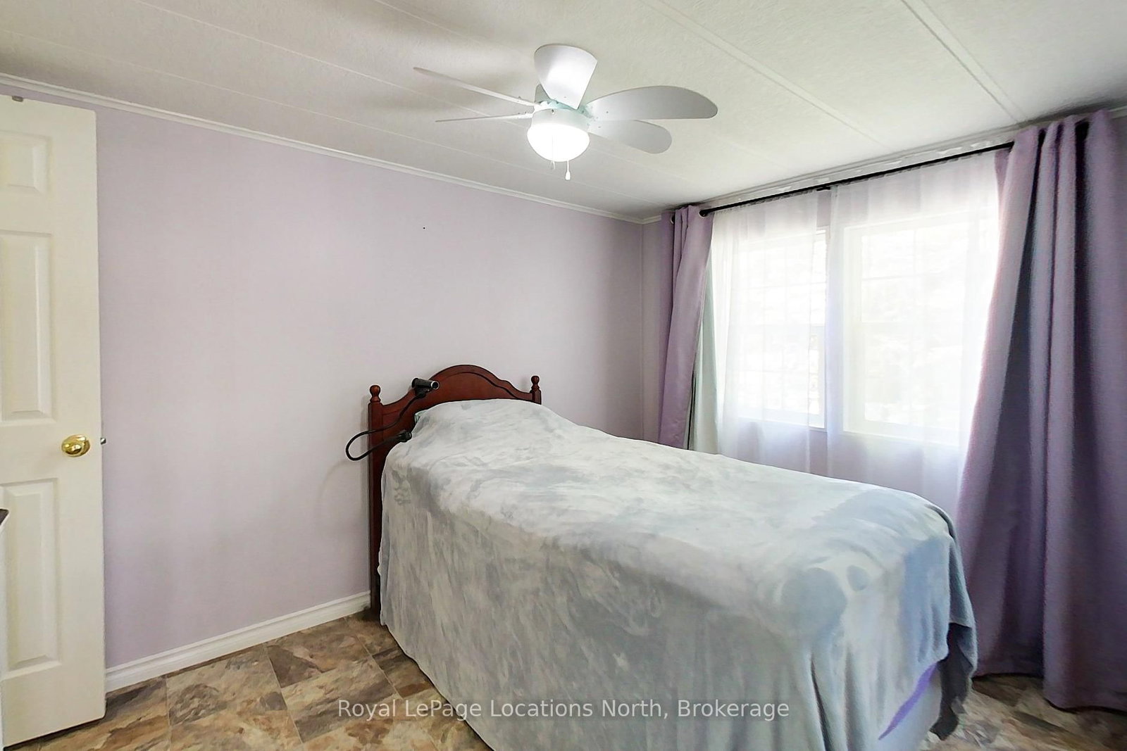 55 Topaz Street • Wasaga Beach, ON photo 18