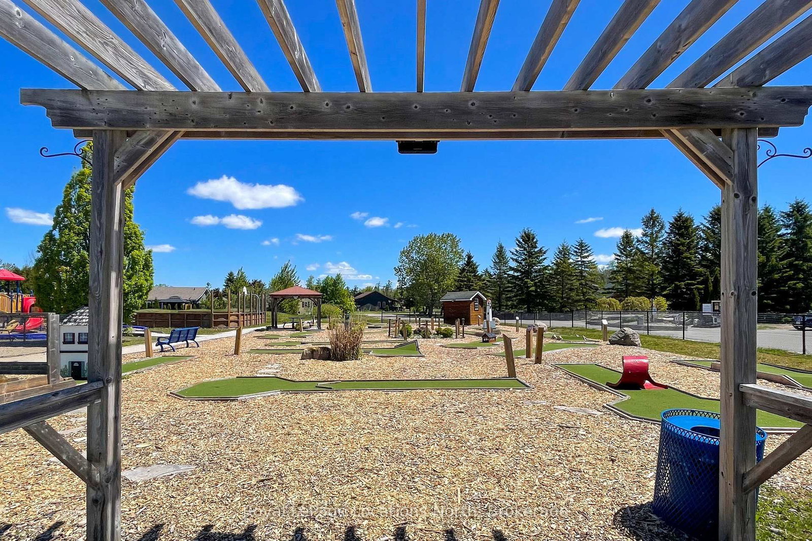 55 Topaz Street • Wasaga Beach, ON photo 22