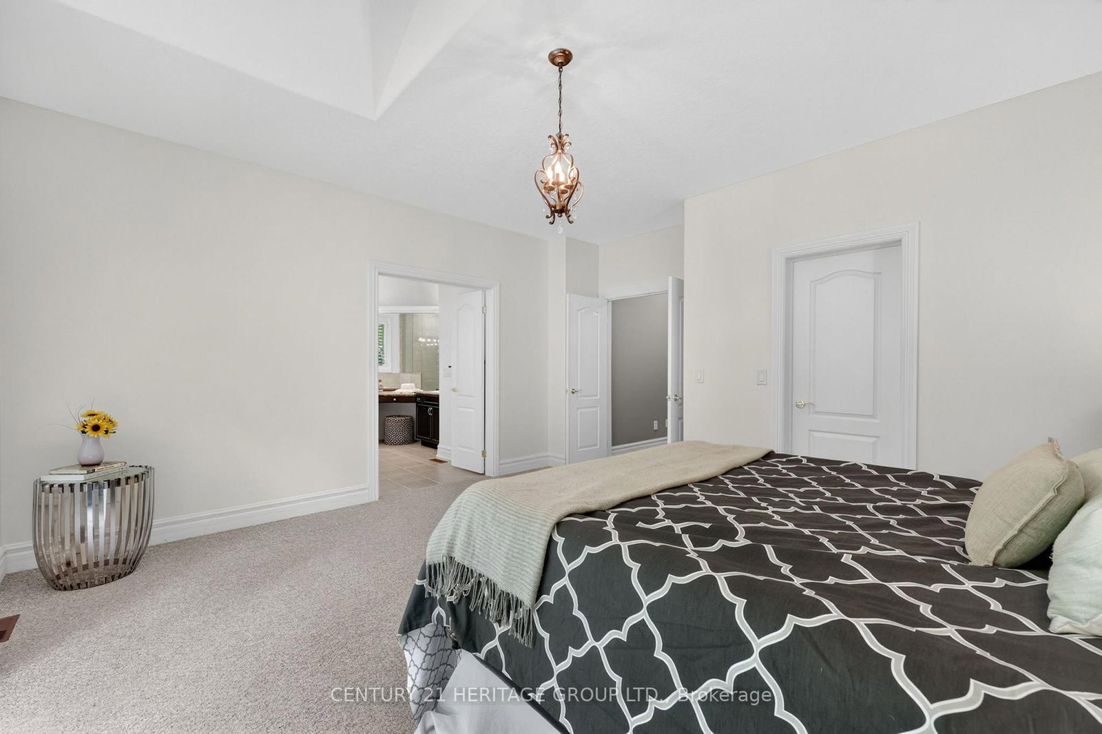 22 Lloyd Cook Drive E • Springwater, ON photo 21