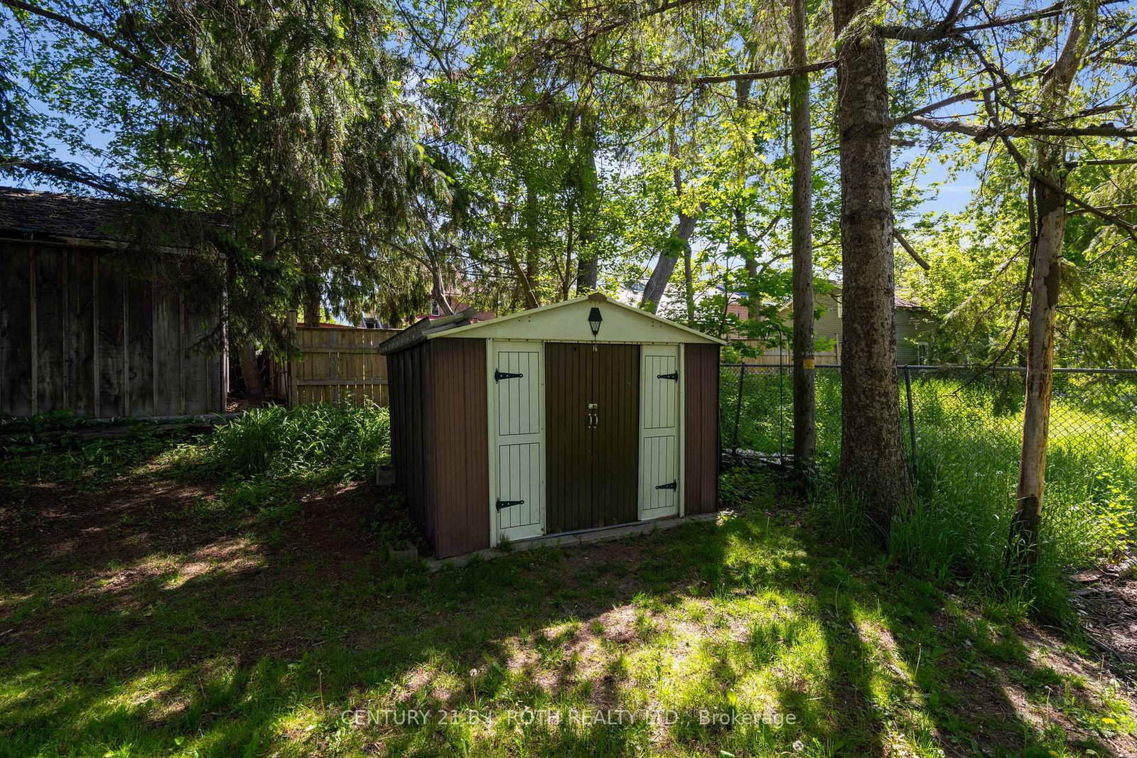 51 Henry Street • Barrie, ON photo 33