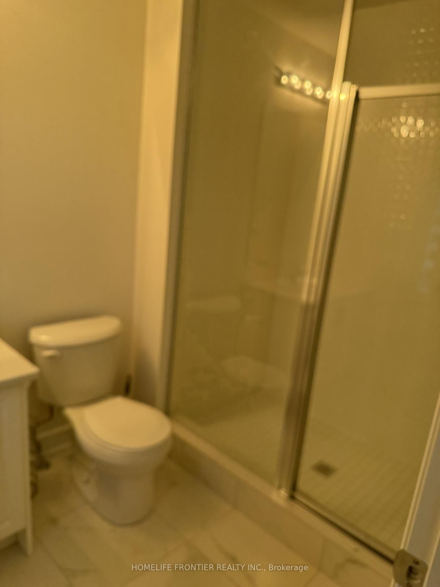 10 Durham Avenue • Barrie, ON photo 11
