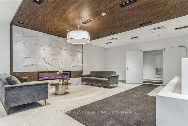 301 - 58 Lakeside Terrace
