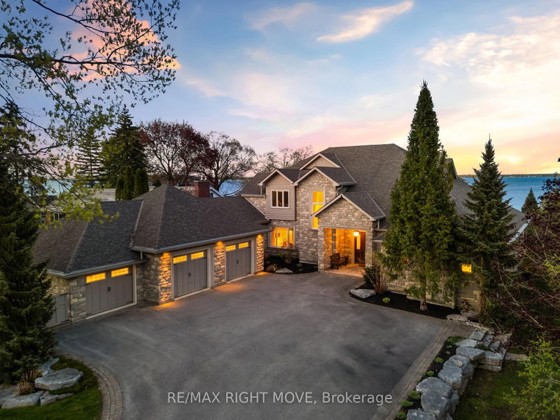 28 Maple Dr, Orillia, Ontario