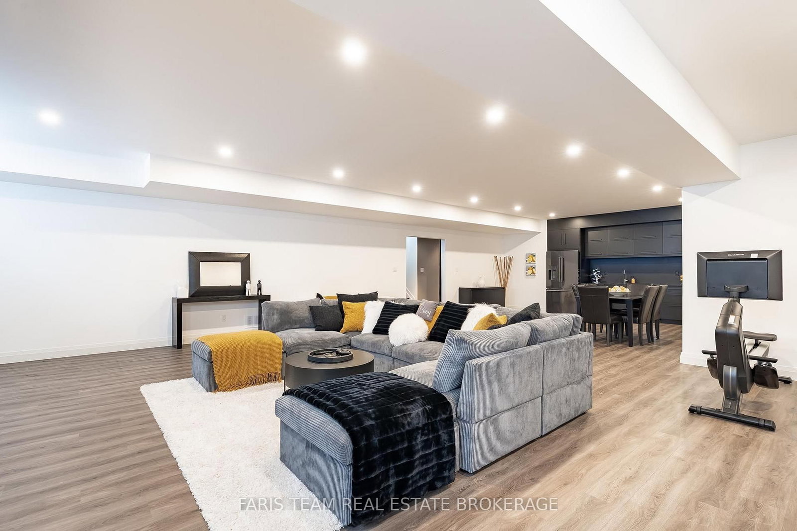 142 Mennill Drive • Springwater, ON photo 29