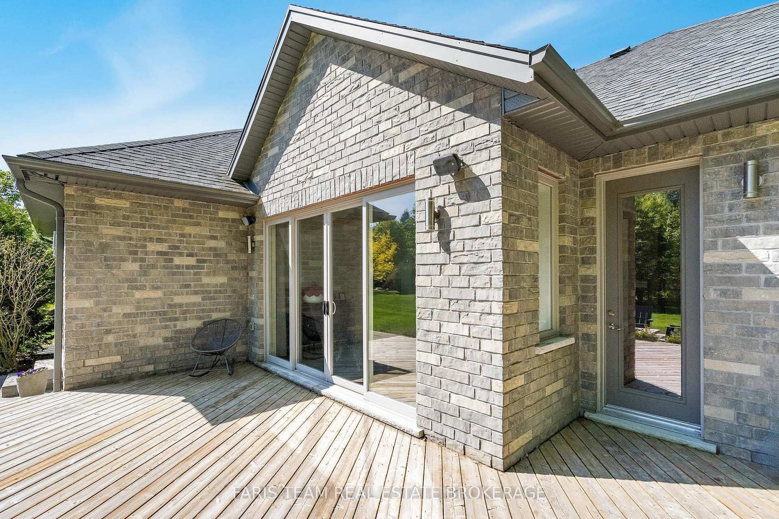 142 Mennill Drive • Springwater, ON photo 35