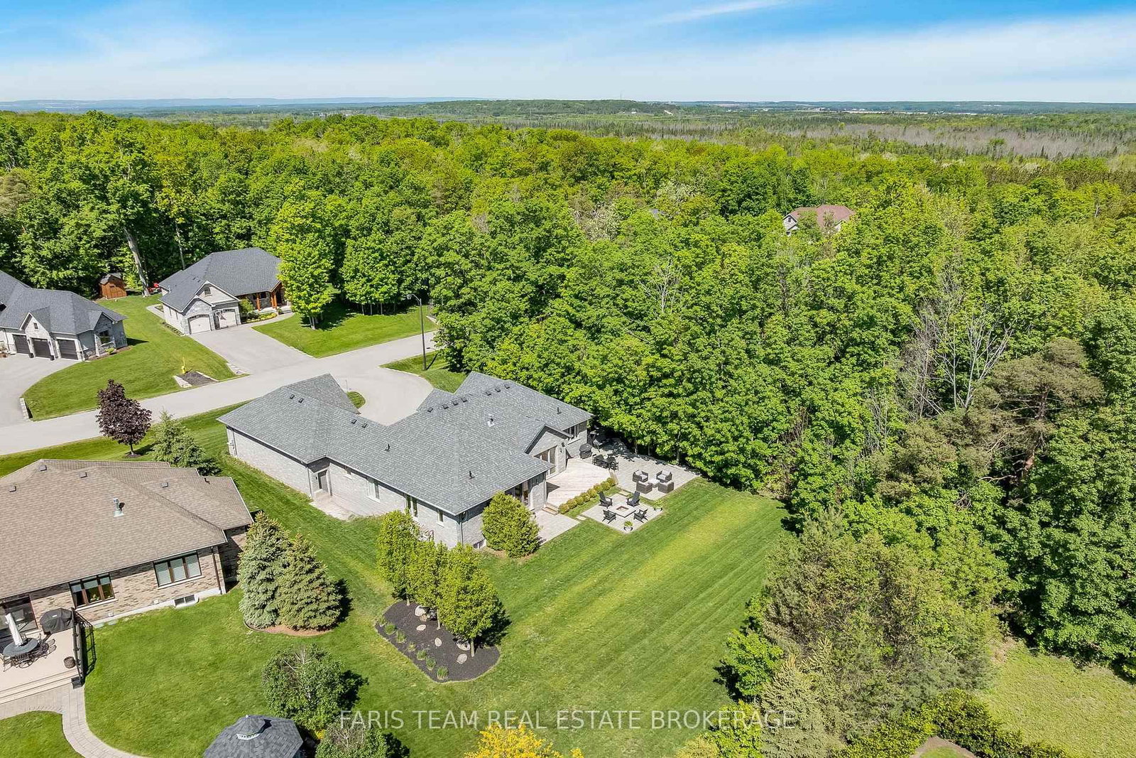 142 Mennill Drive • Springwater, ON photo 45
