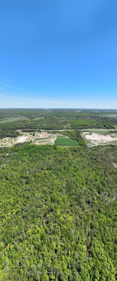 1676 Old Second Road S • Springwater, ON photo 6