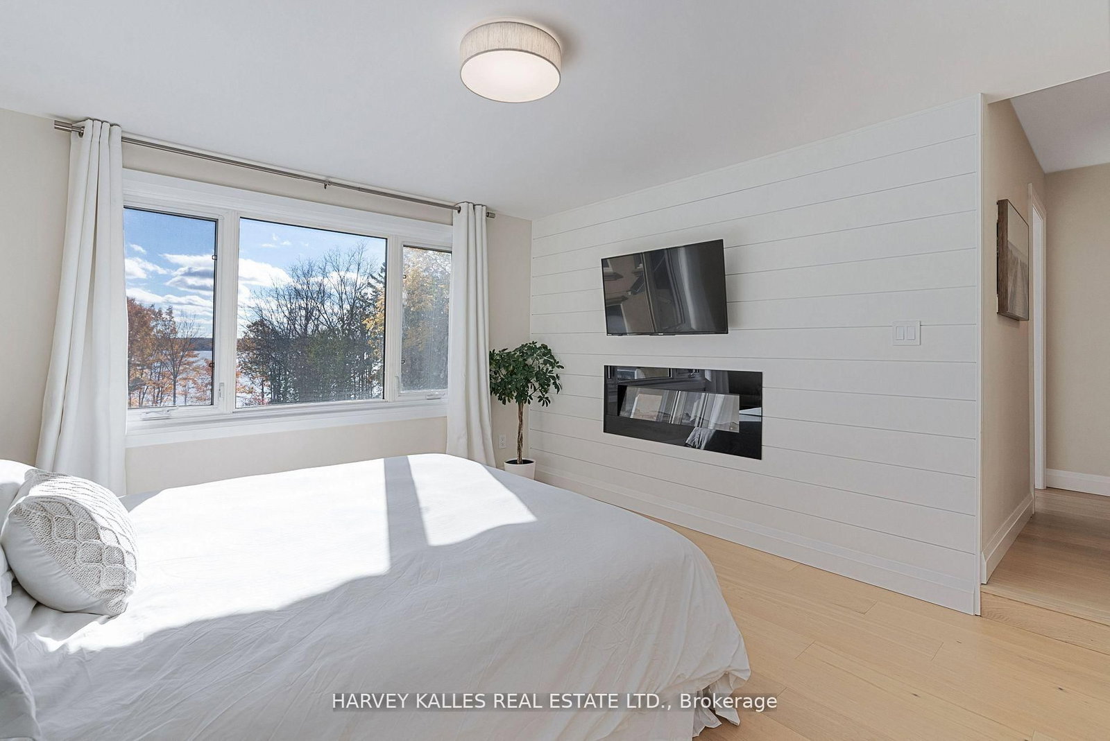 65 Shanty Bay Road • Barrie, ON photo 15