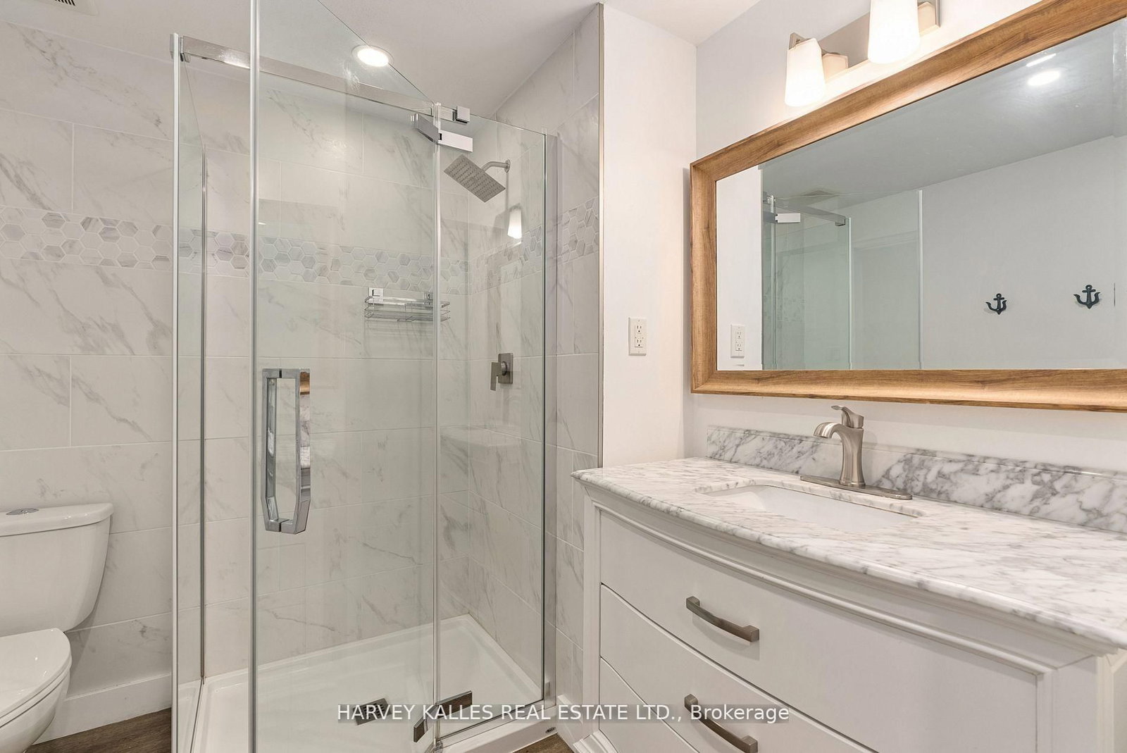 65 Shanty Bay Road • Barrie, ON photo 25