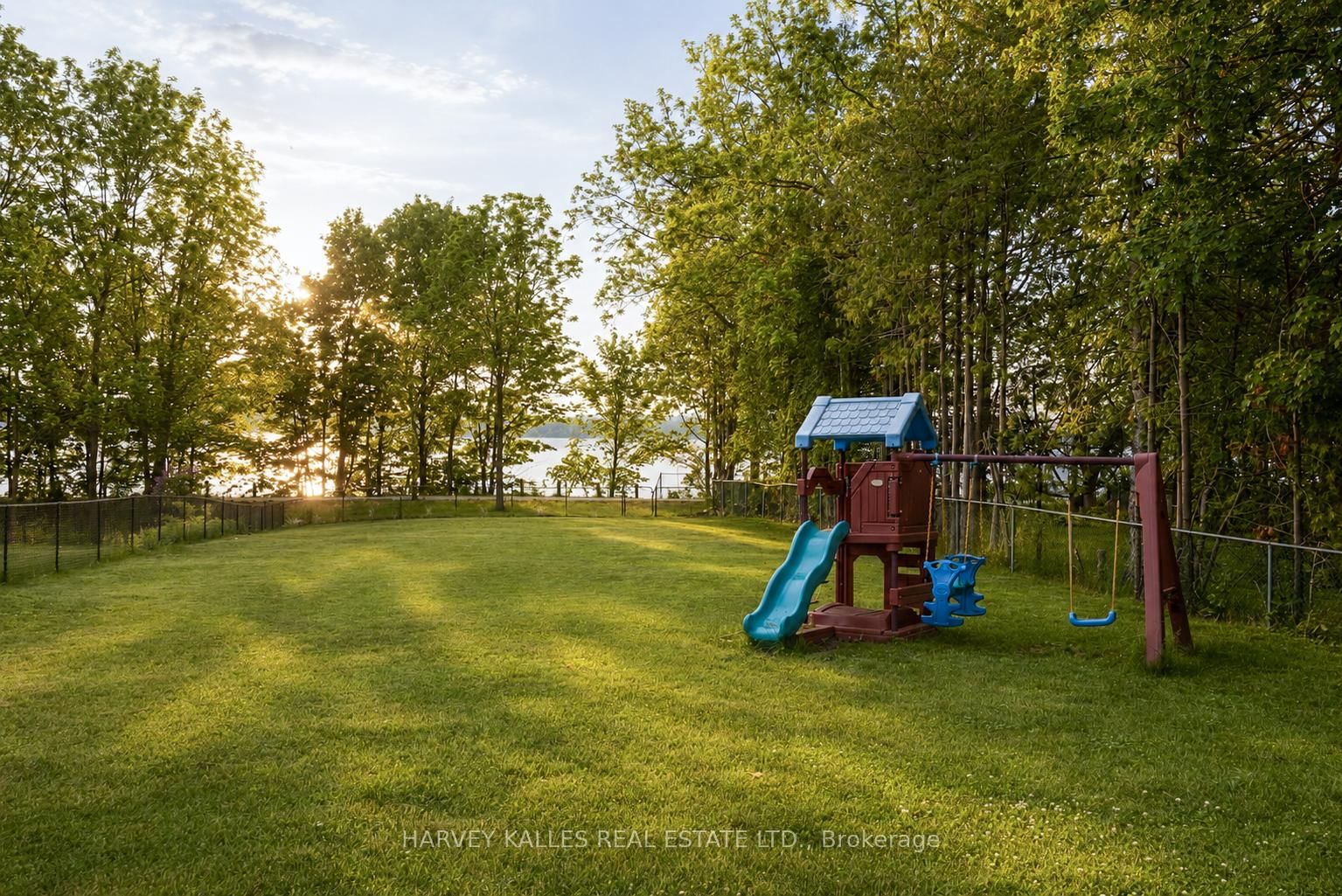 65 Shanty Bay Road • Barrie, ON photo 33