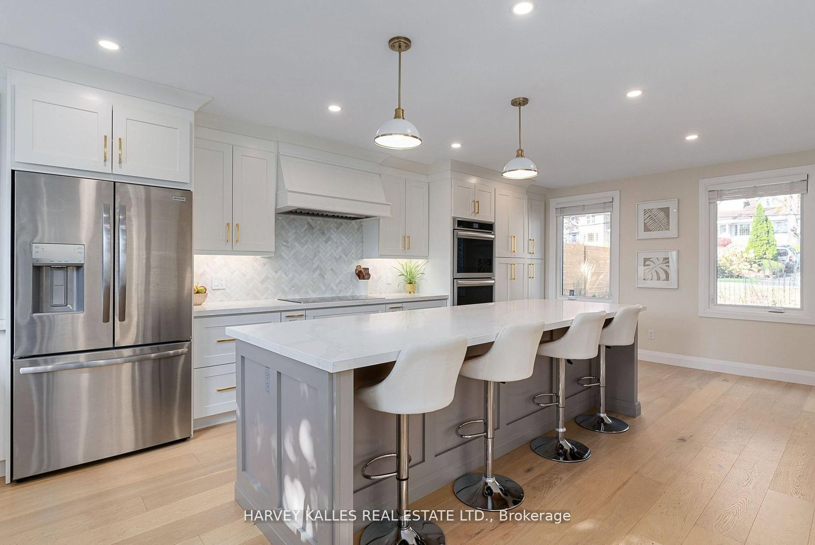 65 Shanty Bay Road • Barrie, ON photo 5