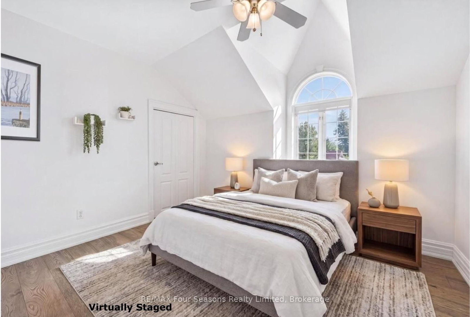 98 Huron Street • Collingwood, ON photo 19