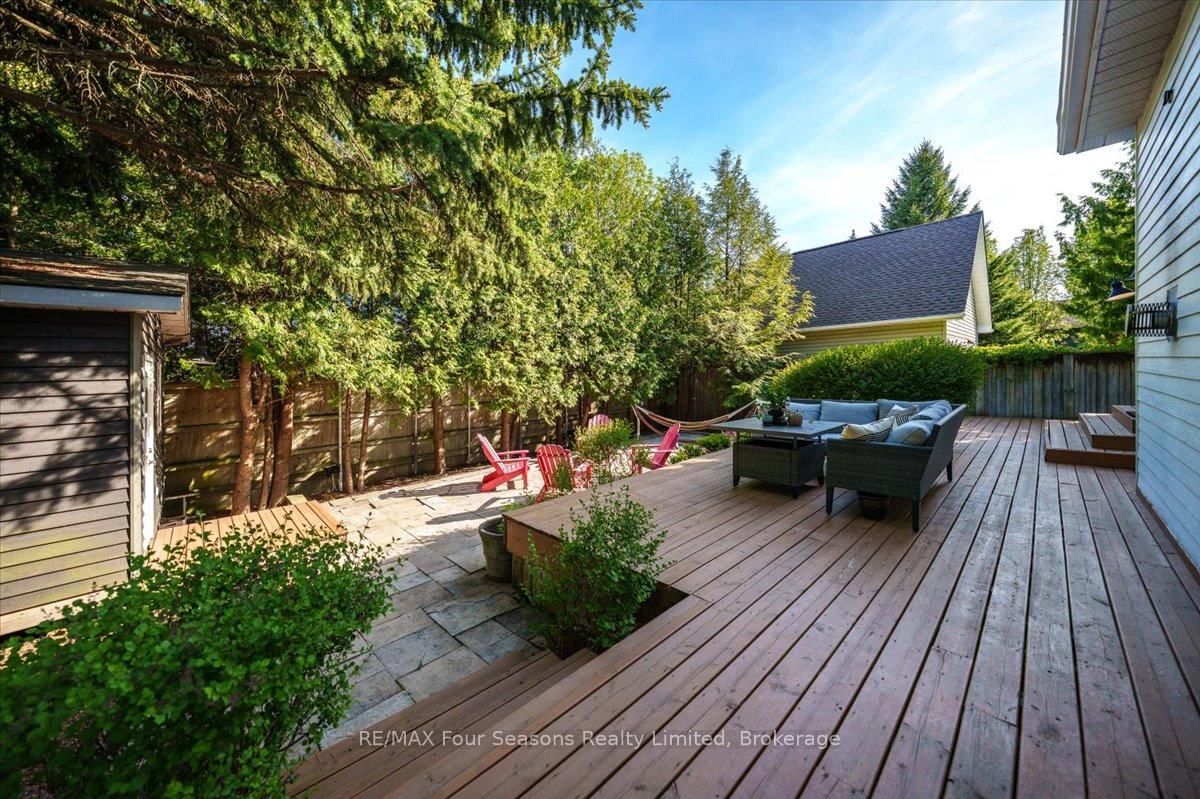 98 Huron Street • Collingwood, ON photo 30