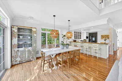 98 Huron Street • Collingwood, ON photo 5