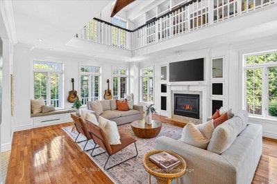 98 Huron Street • Collingwood, ON photo 6